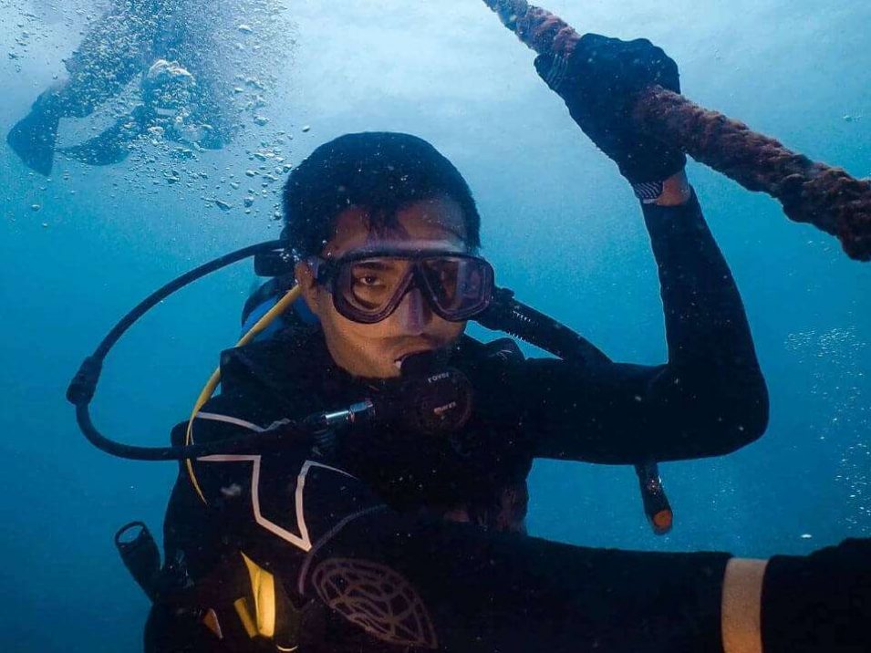 PADI Deep Diver Course Pattaya Thailand www.divecentrepattaya.com